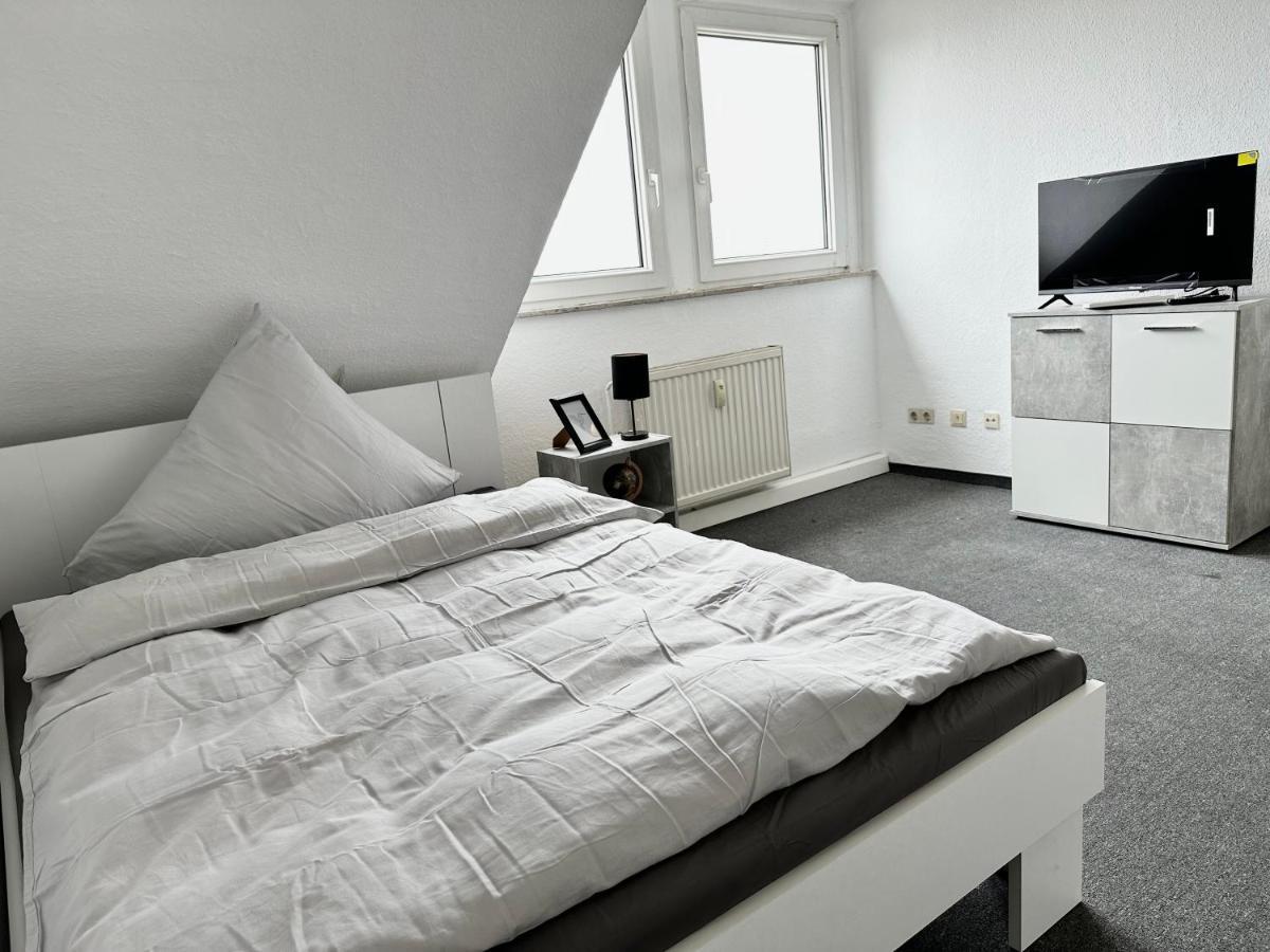Ferienwohnung Flaming House Bitterfeld 外观 照片