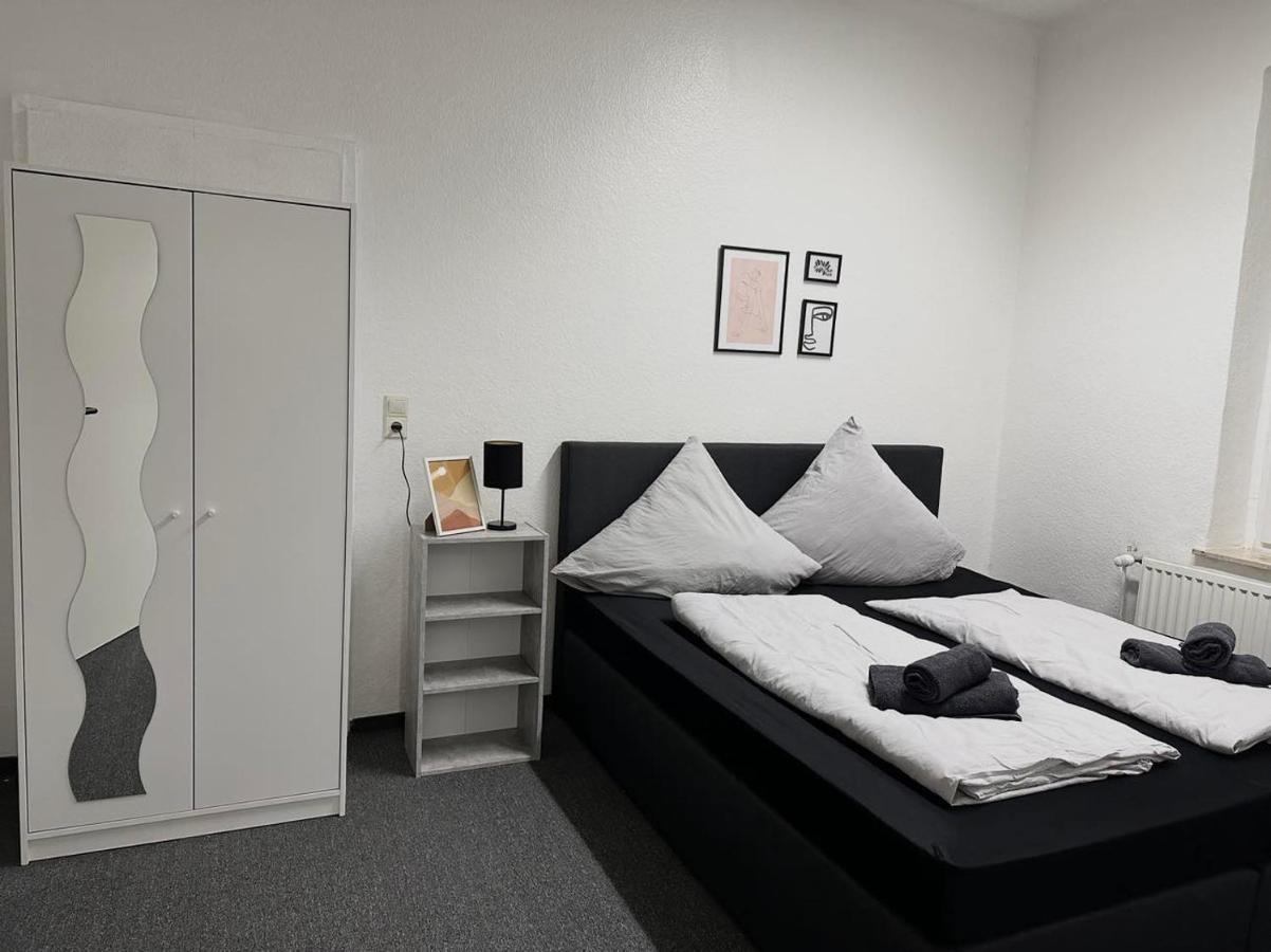 Ferienwohnung Flaming House Bitterfeld 外观 照片
