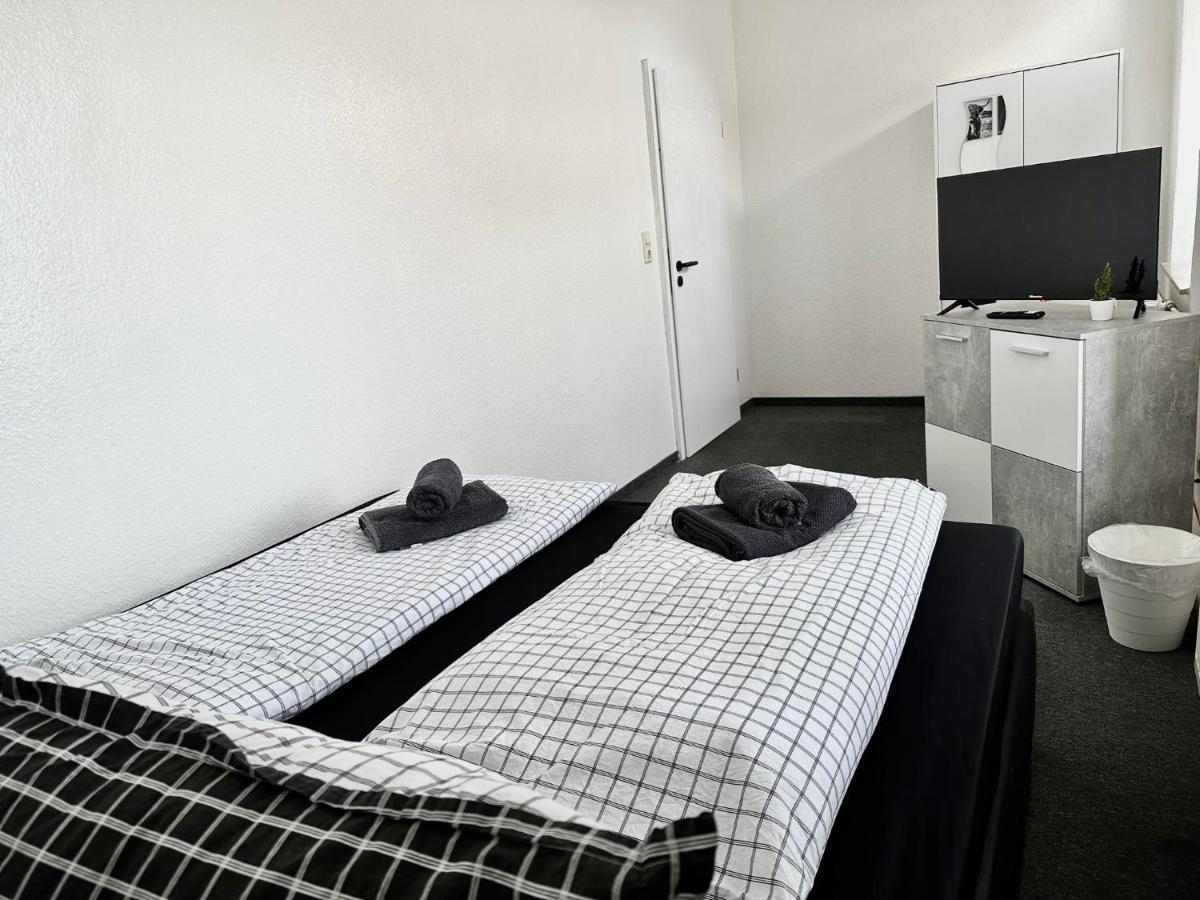 Ferienwohnung Flaming House Bitterfeld 外观 照片